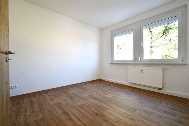 Etagenwohnung Riesa Neuweida - 3 Zimmer, 58 m&sup2;, 390&euro; | Angebot:26375833