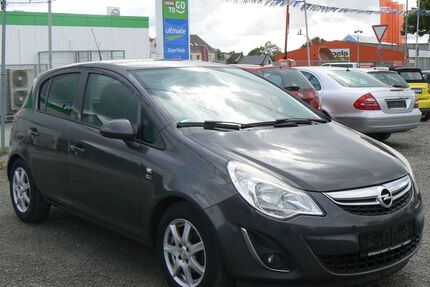 Opel Corsa 186.000 km 2.690 € Schweinfurt 97424
