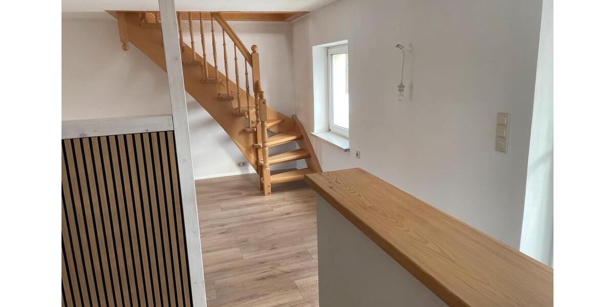 Erstbezug nach Renovierung - Wohnung in Königshain 2 zimmer