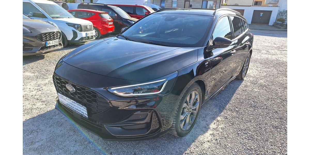 Ford Focus 19.500 km 23.990 &euro; Welzheim 73642