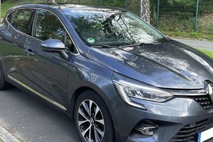 Renault Clio 60.700 km 10.950 &euro; Radevormwald 42477