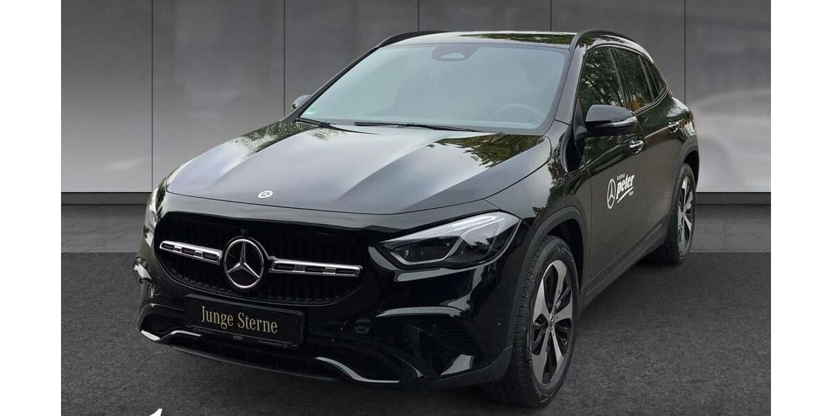 Mercedes-Benz GLA 220 8.000 km 45.540 &euro; Duderstadt 37115