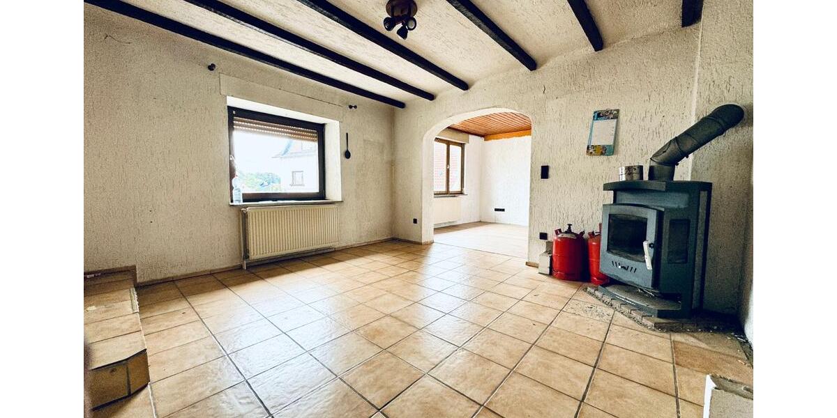 Einfamilienhaus Schmelz - 6 Zimmer, 150 m&sup2;, 89.000&euro; | Angebot:27117405