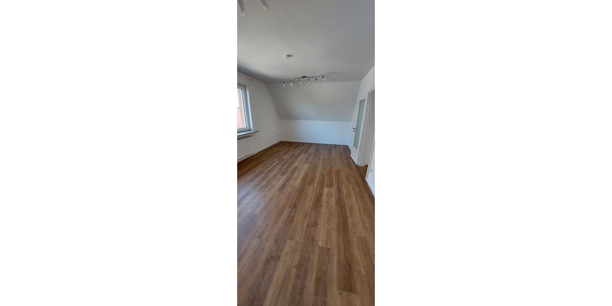 Dachgeschoßwohnung Rheine Altenrheine - 3 Zimmer, 67 m&sup2;, 700&euro; | Angebot:26039361