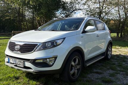 Kia Sportage 115.000 km 9.290 &euro; Hosenfeld 36154