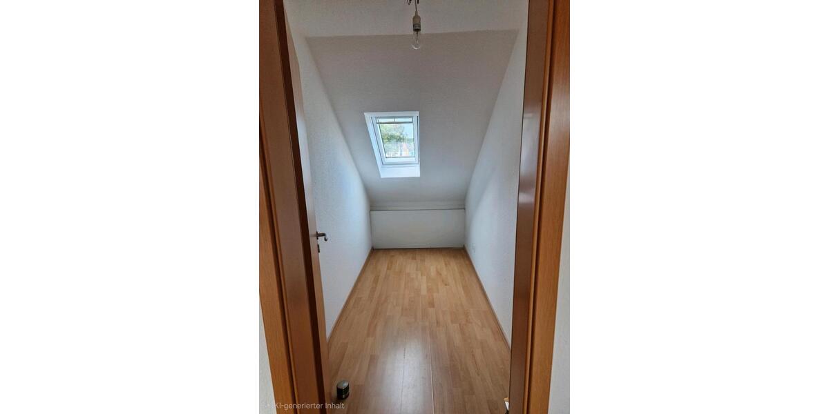 Dachgeschoßwohnung Ganderkesee - 3.5 Zimmer, 63 m&sup2;, 800&euro; | Angebot:25968344