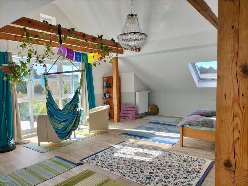 Idyllisches Landhaus, großes Grundstück Platz für Familie & Tier