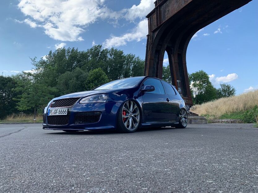 VW Golf 71.204 km 12.900 € Ilsede 31241