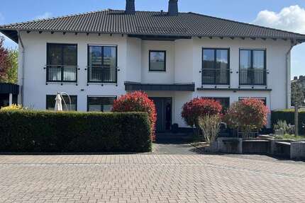 Haus Nickenich - 4 Zimmer, 135 m&sup2;, 595.000&euro; | Angebot:26375962
