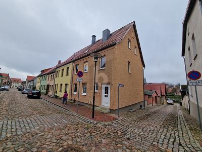 FLUßAUFWÄRTS IM BLICK - Mehrfamilienhaus, Wohnhaus Plau am See | Angebot:26119834