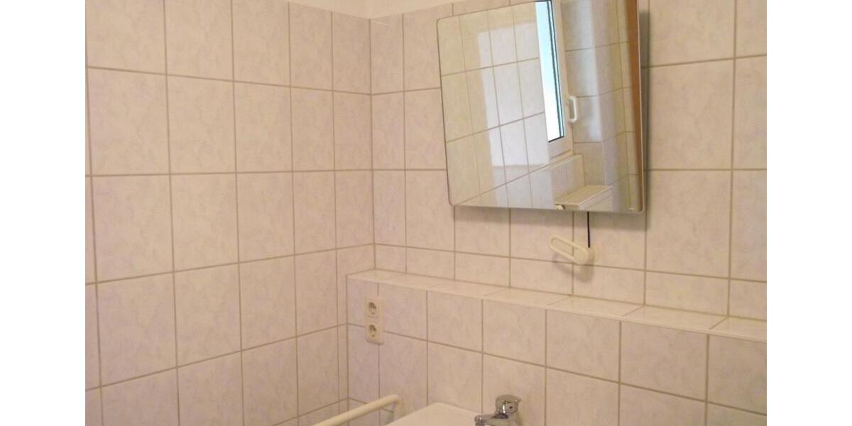 Etagenwohnung Wunsiedel - 2.5 Zimmer, 53 m&sup2;, 115.000&euro; | Angebot:26840510