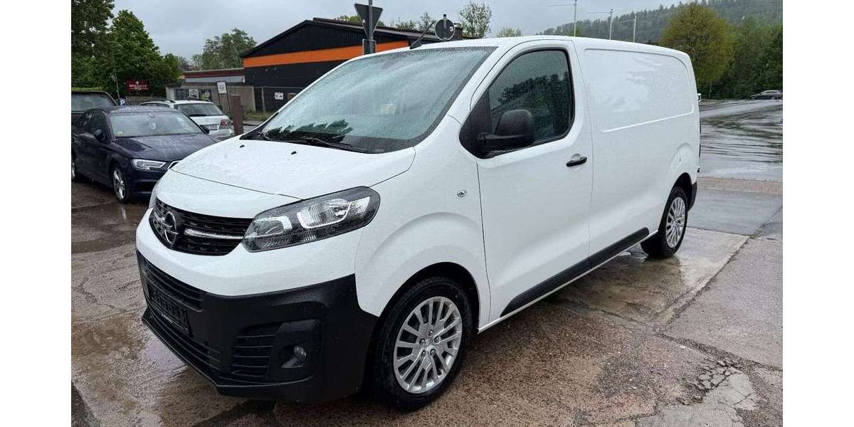 Opel Vivaro 217.550 km 10.103 &euro; Höxter 37671