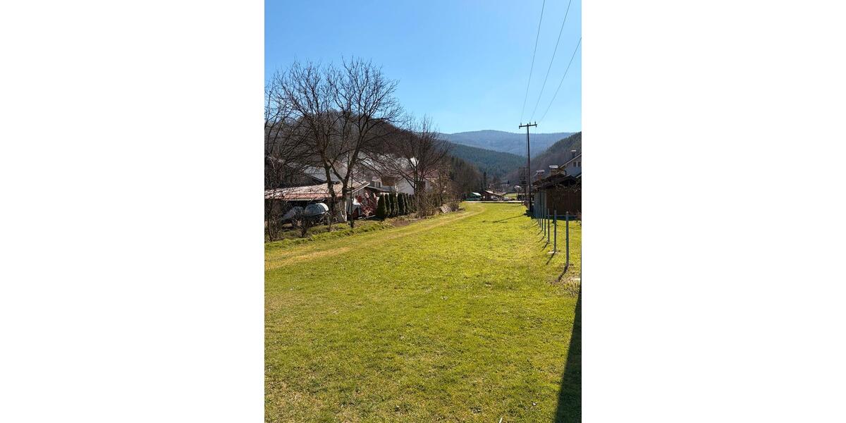Etagenwohnung Bonndorf im Schwarzwald - 4 Zimmer, 150 m&sup2;, 250&euro; | Angebot:26136009