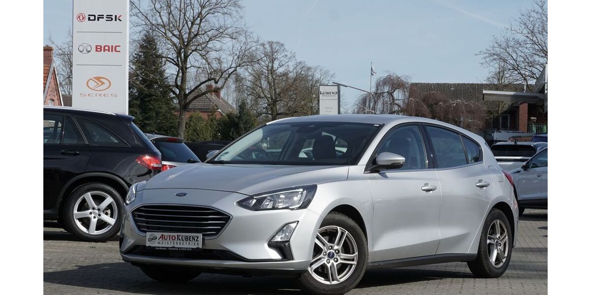 Ford Focus 61.337 km 14.950 &euro; Papenburg 26871
