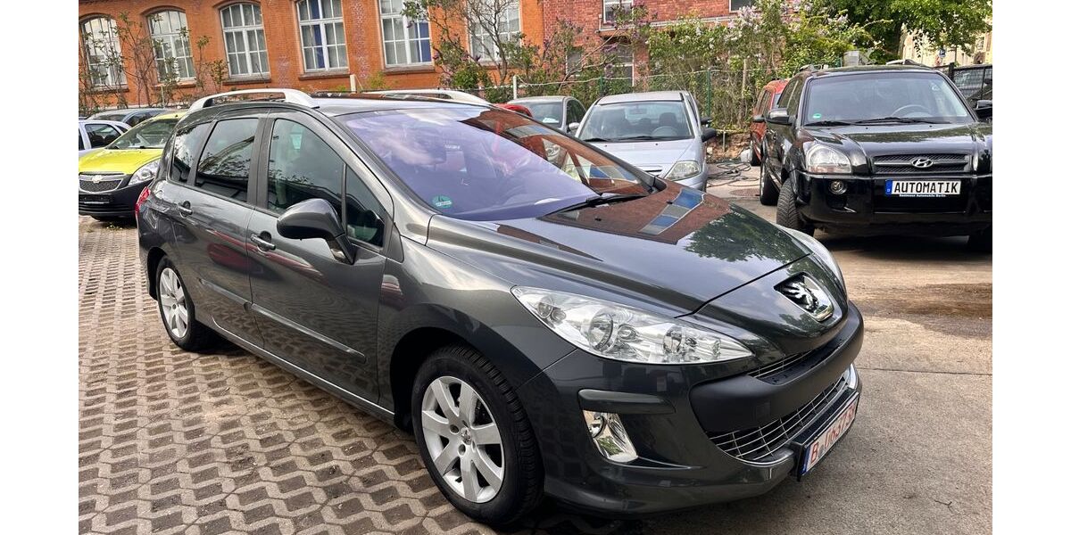 Peugeot 308 120.000 km 4.380 &euro; Berlin 13403