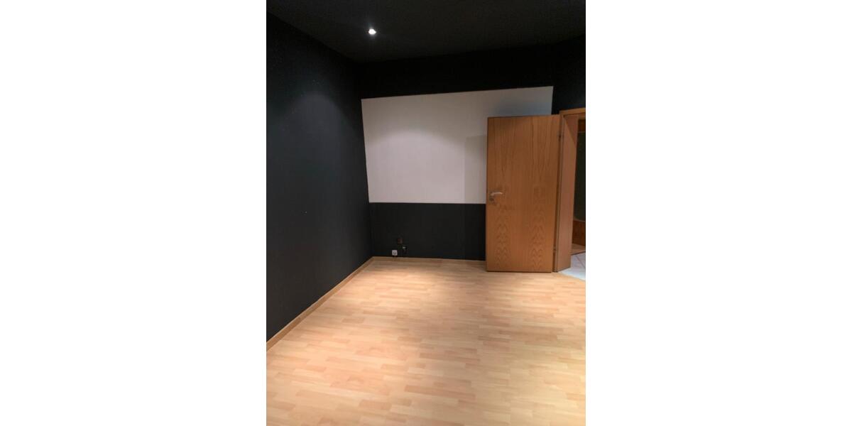 Etagenwohnung Hildesheim Himmelsthür - 4 Zimmer, 80 m&sup2;, 215.000&euro; | Angebot:27101703