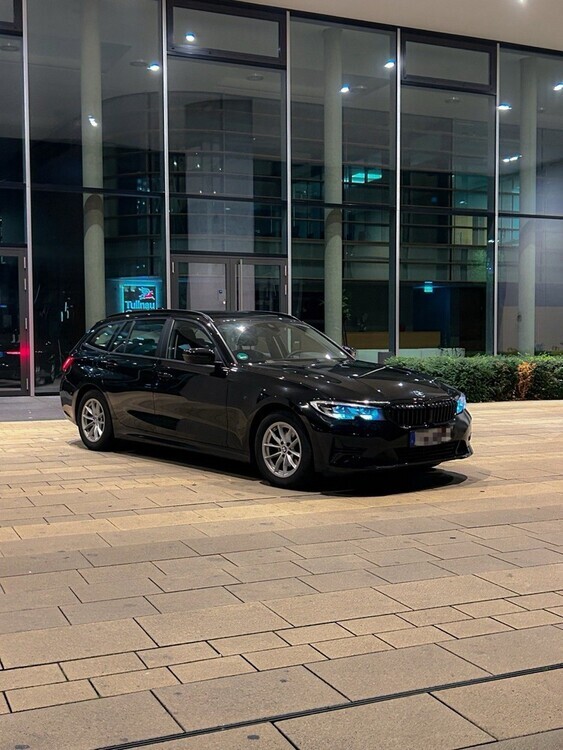 BMW 320 149.999 km 17.850 € Nürnberg 90403