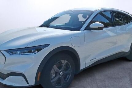 Ford Mustang Mach-E 44.280 km 26.890 &euro; Gelsenkirchen 45891