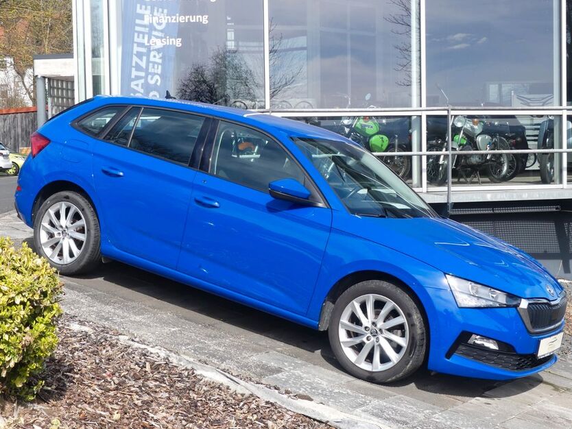 Skoda Scala 28.400 km 22.600 € Buttlar 36419