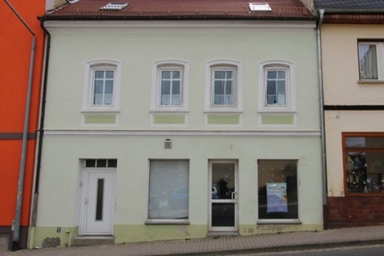 Haus zum Kaufen in Meerane 160.000 € 263 m² 10 zimmer