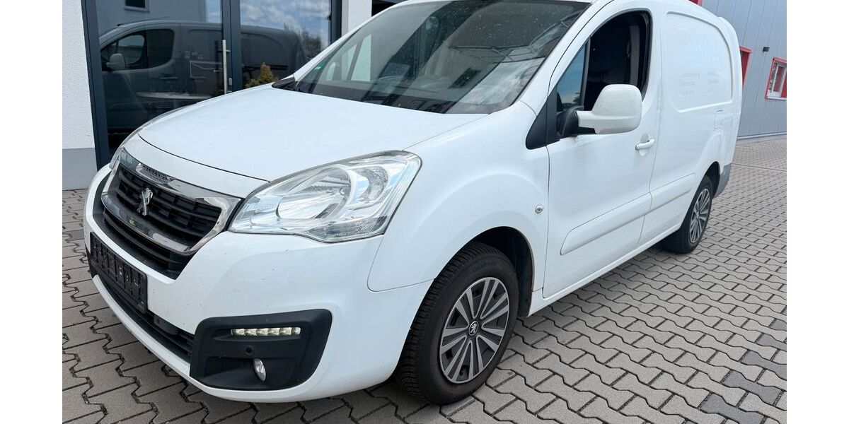 Peugeot Partner 192.000 km 4.750 &euro; Rüsselsheim 65428