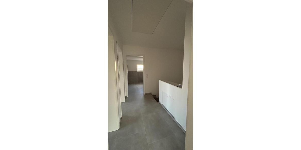 Neubau Doppelhaushälfte mit gehobener Innenausstattung 5 zimmer