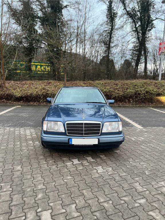 Mercedes-Benz CE 220 252.000 km 6.900 € Hirschhorn 69434