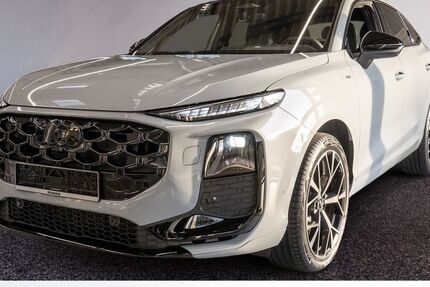 Audi Q3 4.999 km 65.890 &euro; Menden 58706