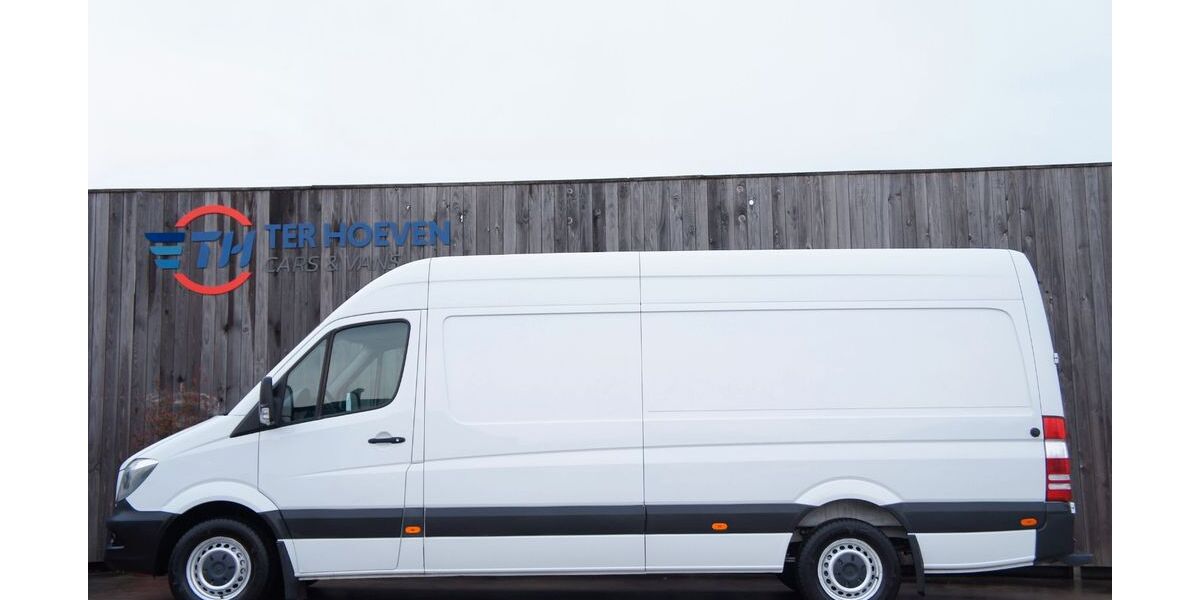 Mercedes-Benz Sprinter 215.556 km 15.950 &euro; Bad Bentheim 48455