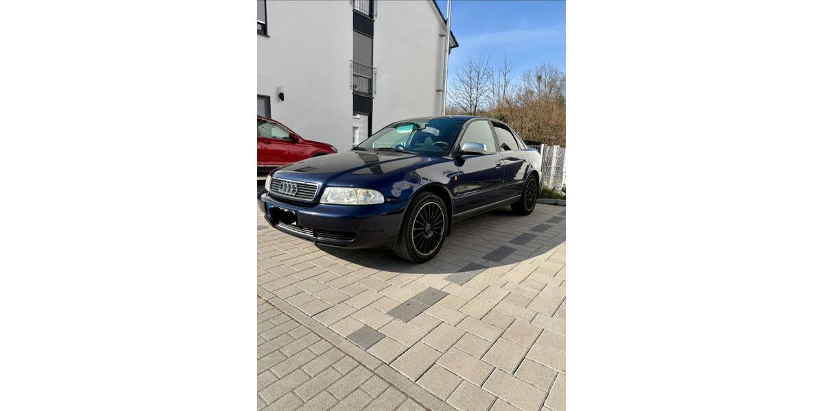 Audi A4 245.000 km 1.350 &euro; Kraichtal Unteröwisheim 76703