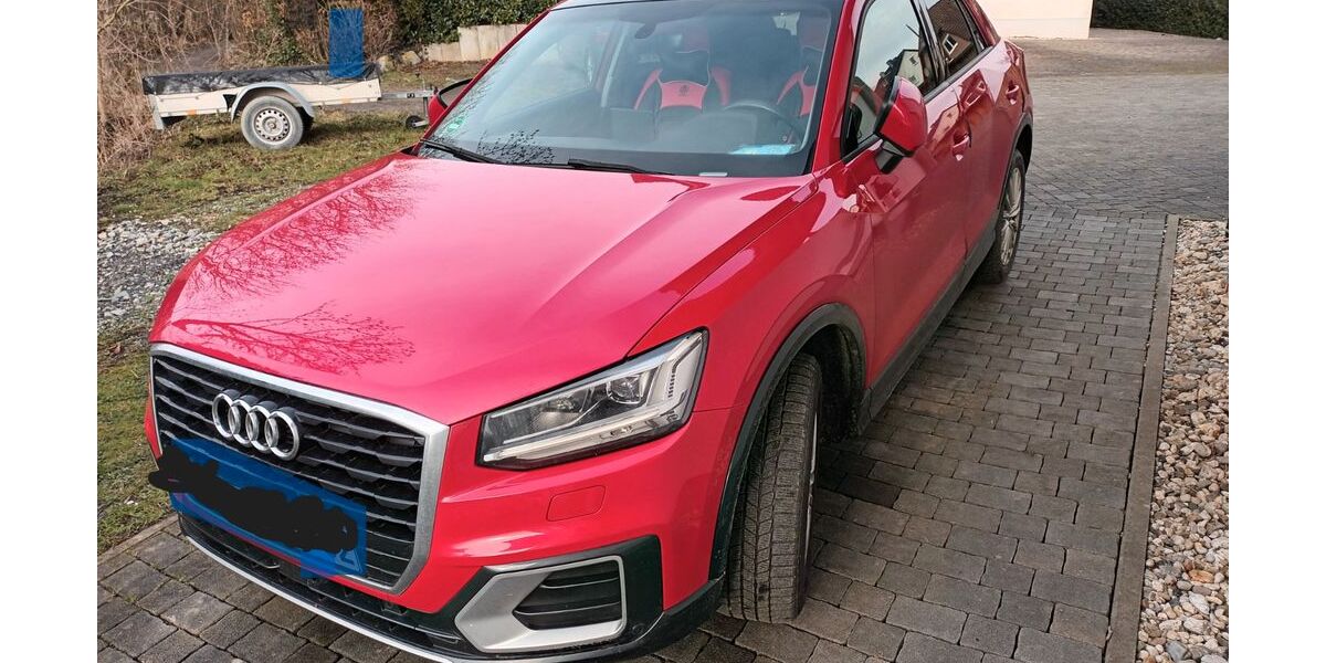 Audi Q2 123.000 km 16.000 &euro; Bad Sassendorf 59505