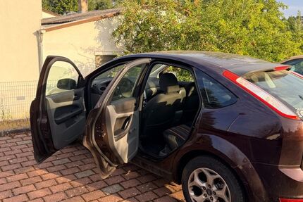 Ford Focus 120.508 km 3.000 &euro; Bad könig 64732