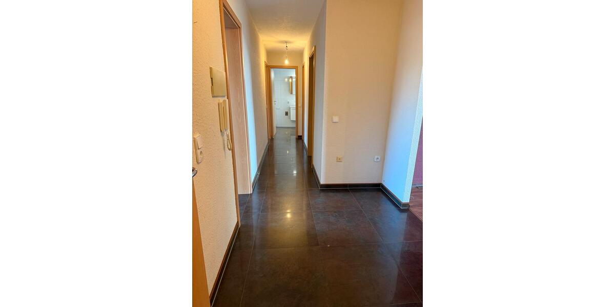 Etagenwohnung Schwäbisch Gmünd Bargau - 4 Zimmer, 91 m&sup2;, 260.000&euro; | Angebot:27092127