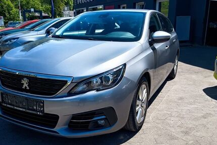 Peugeot 308 95.955 km 13.850 &euro; Rauschenberg 35282