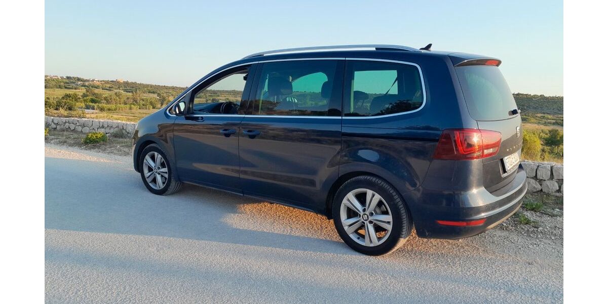 Seat Alhambra 147.000 km 17.200 &euro; Stützengrün 08328