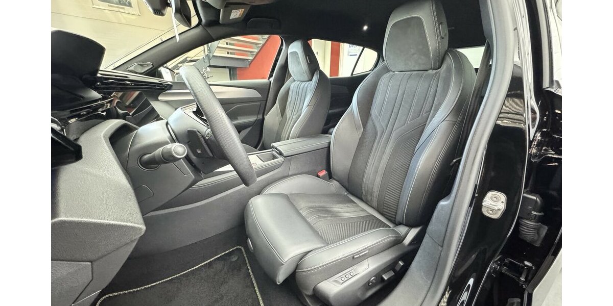 Peugeot 408 GT 225 Plug in Hybrid 360° Cam FULL LED 50.200 km 26.120 &euro; Lich 35423