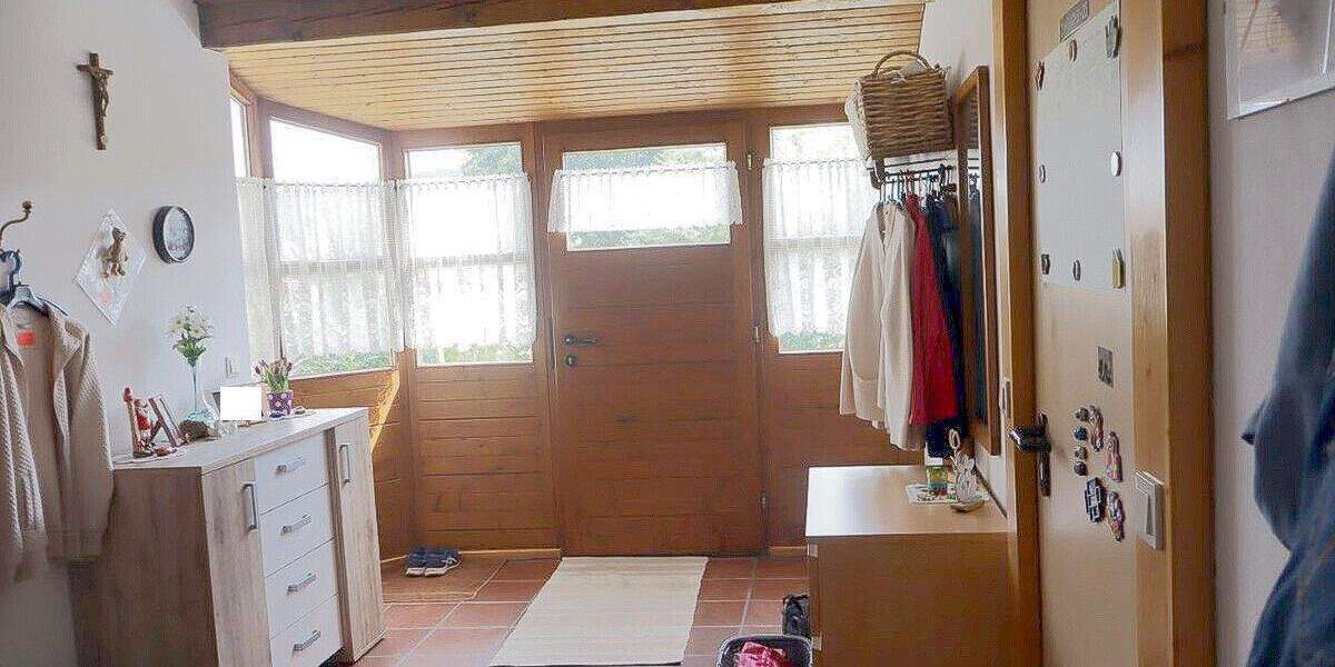 Einfamilienhaus Vilshofen - 9 Zimmer, 204 m&sup2;, 409.000&euro; | Angebot:25797710