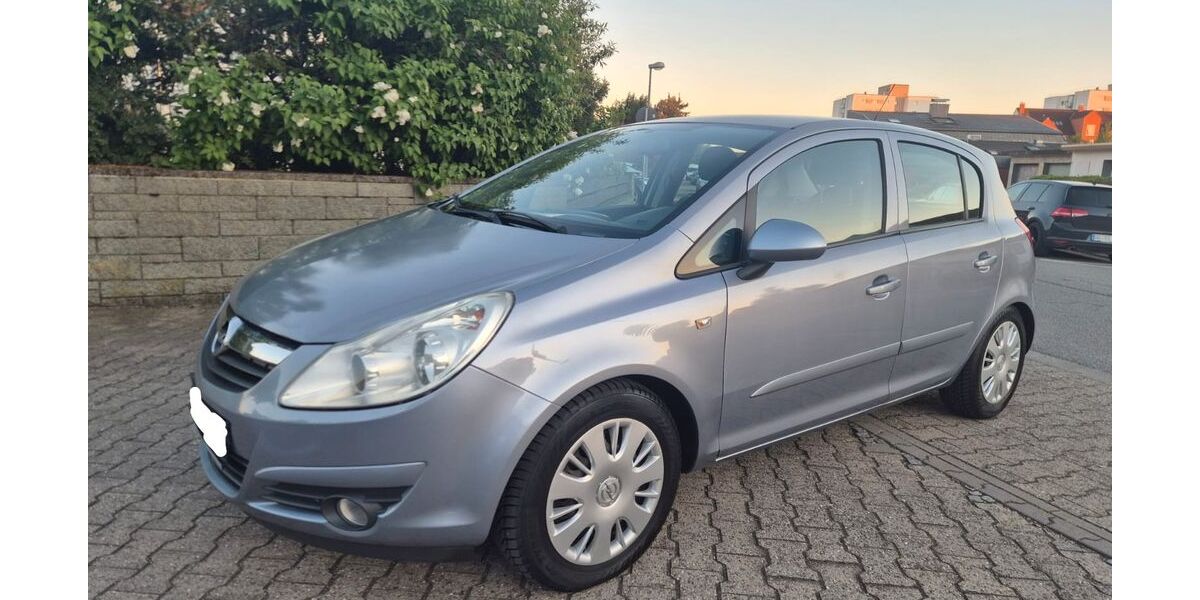 Opel Corsa 143.000 km 2.899 &euro; Rüsselsheim am Main 65428