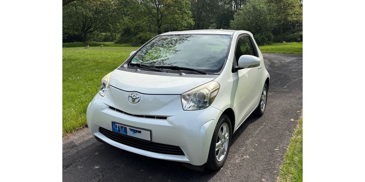 Toyota IQ 89.700 km 4.650 &euro; Geldern 47608