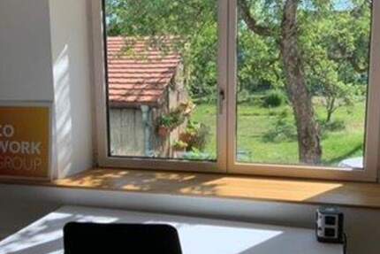 FixDesk im Open Space: Vollservice, Dach-Fachwerk & Obstgartenblick, Tübingen zimmer