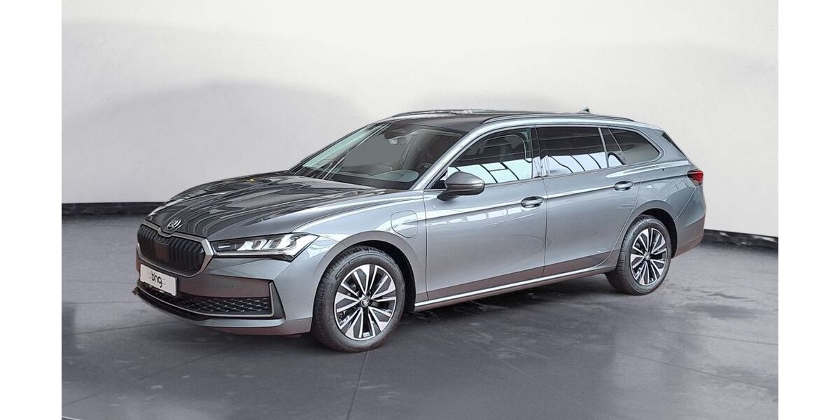 Skoda Superb 11.927 km 39.990 &euro; Ettlingen 76275