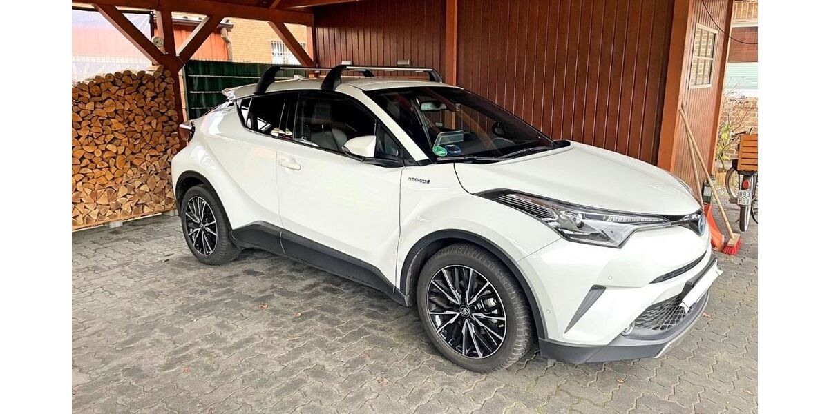 Toyota C-HR 65.000 km 15.990 &euro; Hamburg 22043
