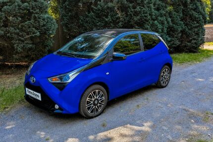 Toyota Aygo (X) 44.345 km 11.900 &euro; Dresden 01465