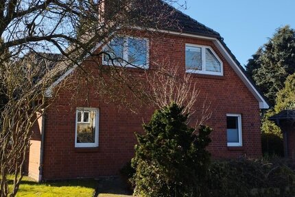 Wichmannsdorf: frisch saniertes Familienhaus