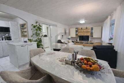 Wohnung Stuttgart Zuffenhausen - 4 Zimmer, 100 m&sup2;, 420.000&euro; | Angebot:25549246