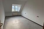 Dachgeschoßwohnung Walldürn - 3 Zimmer, 70 m&sup2;, 550&euro; | Angebot:26322316