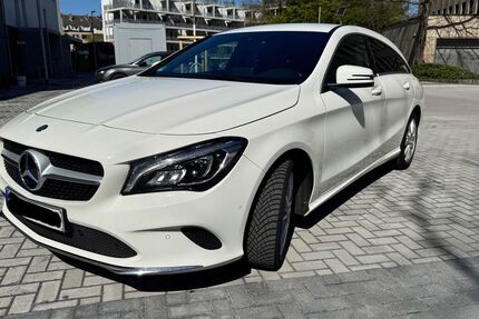 Mercedes-Benz CLA 180 Shooting Brake 131.000 km 16.990 &euro; Düsseldorf 40211