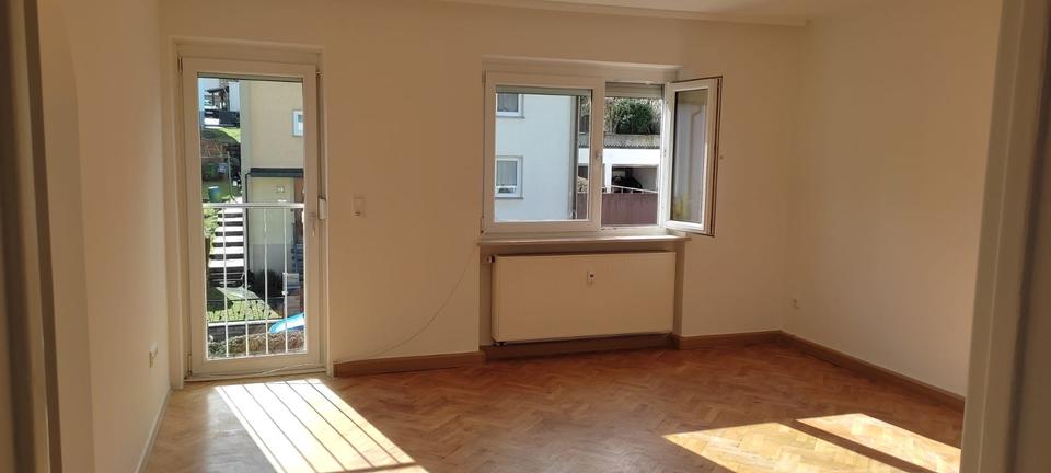 Helle und sehr schöne 4-Zimmer Wohnung in Gaustadt 4 zimmer