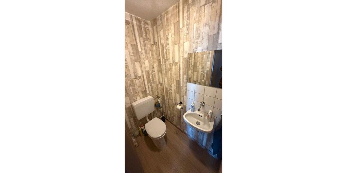 Etagenwohnung Balingen - 4 Zimmer, 120 m&sup2;, 1.200&euro; | Angebot:26399996