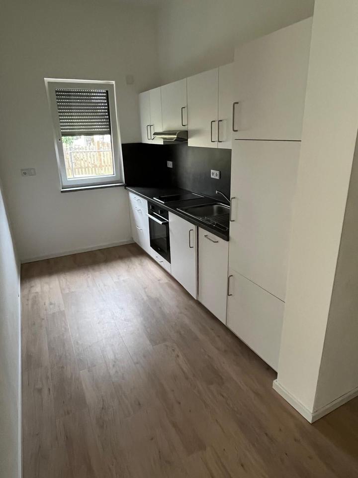 Sehr schöne, helle Zwei-Zimmer-Wohnung,